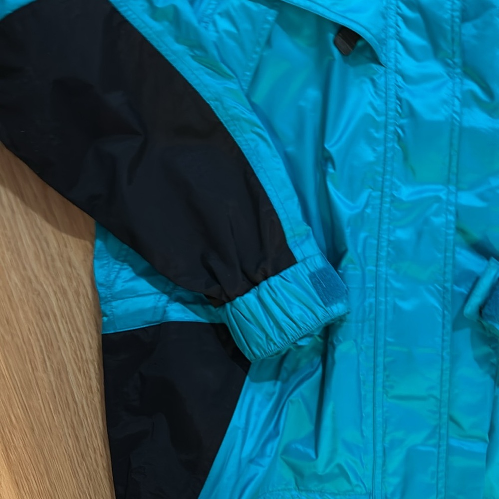 Helly Hansen Jacket - image 2